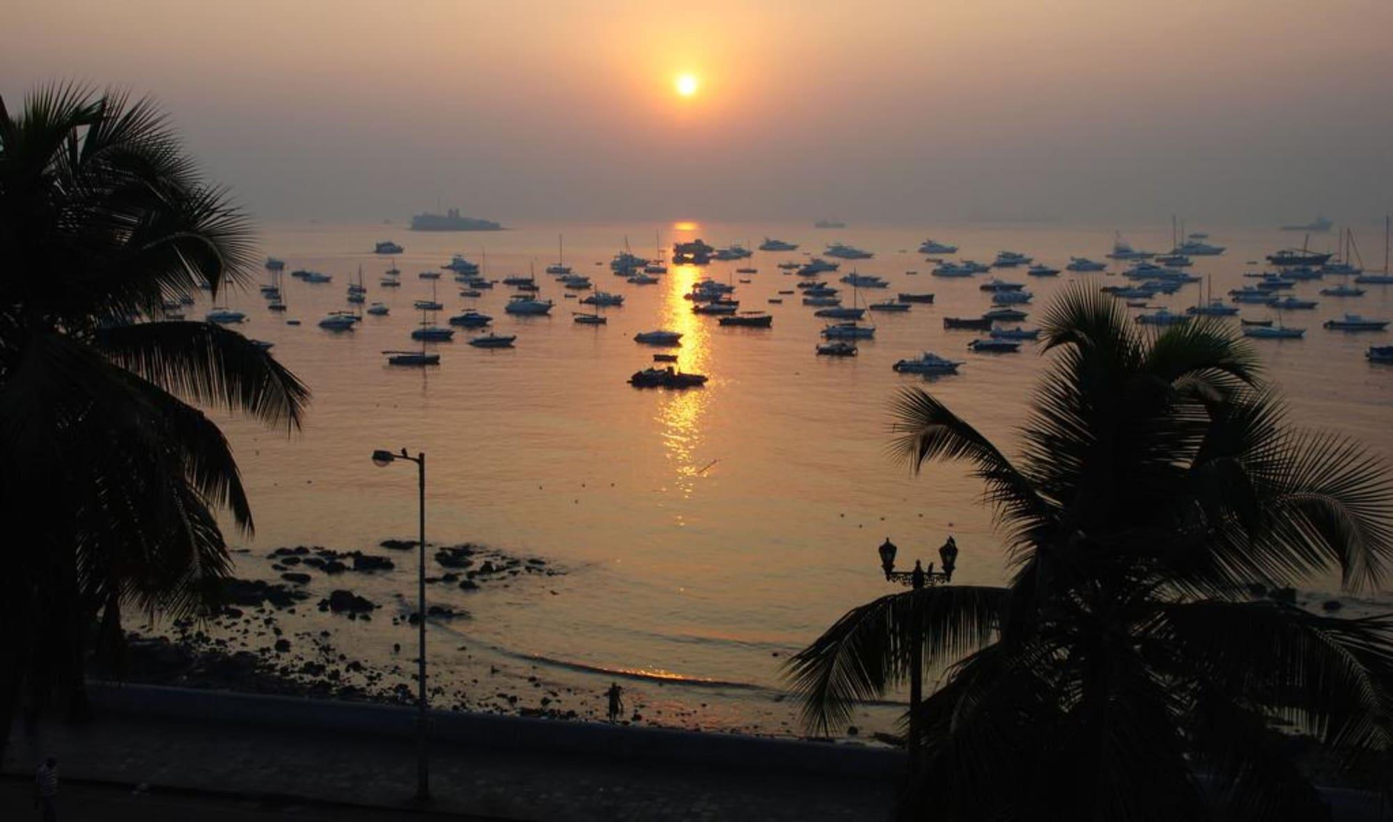 Sea Palace Hotel - Near Gateway Of India Мумбай Екстериор снимка